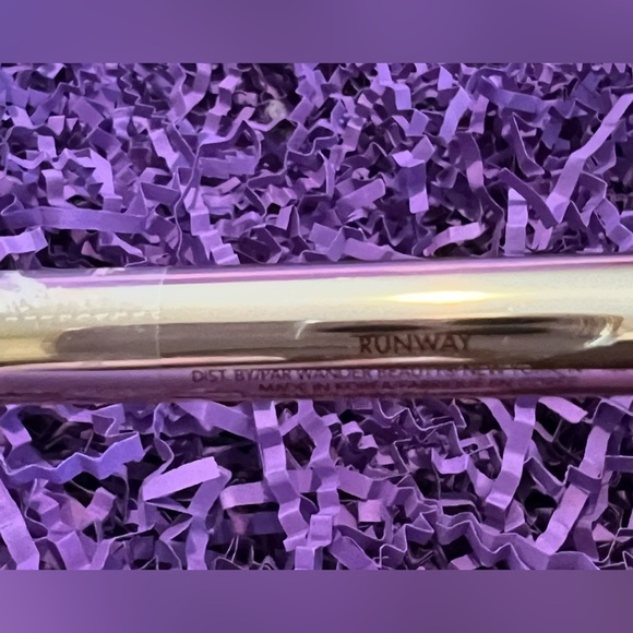 New/Sealed Wander Beauty Precision High Line Liquid Eyeliner in Runaway - Picture 5 of 6